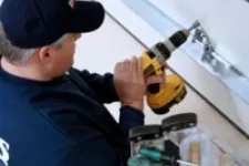 What to Do When Looking into a Garage Door Dealer