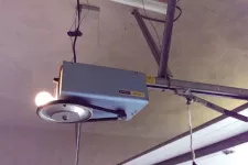 5 Great Reasons to Change Your Garage Door Opener