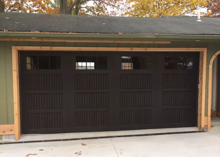 Model 9800 Sonoma, 18' x 8', Walnut, 6 Lite Square (S)