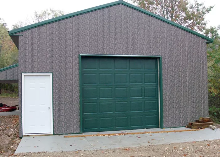 Wayne Dalton #9600, Colonial, 12' x 10', Green